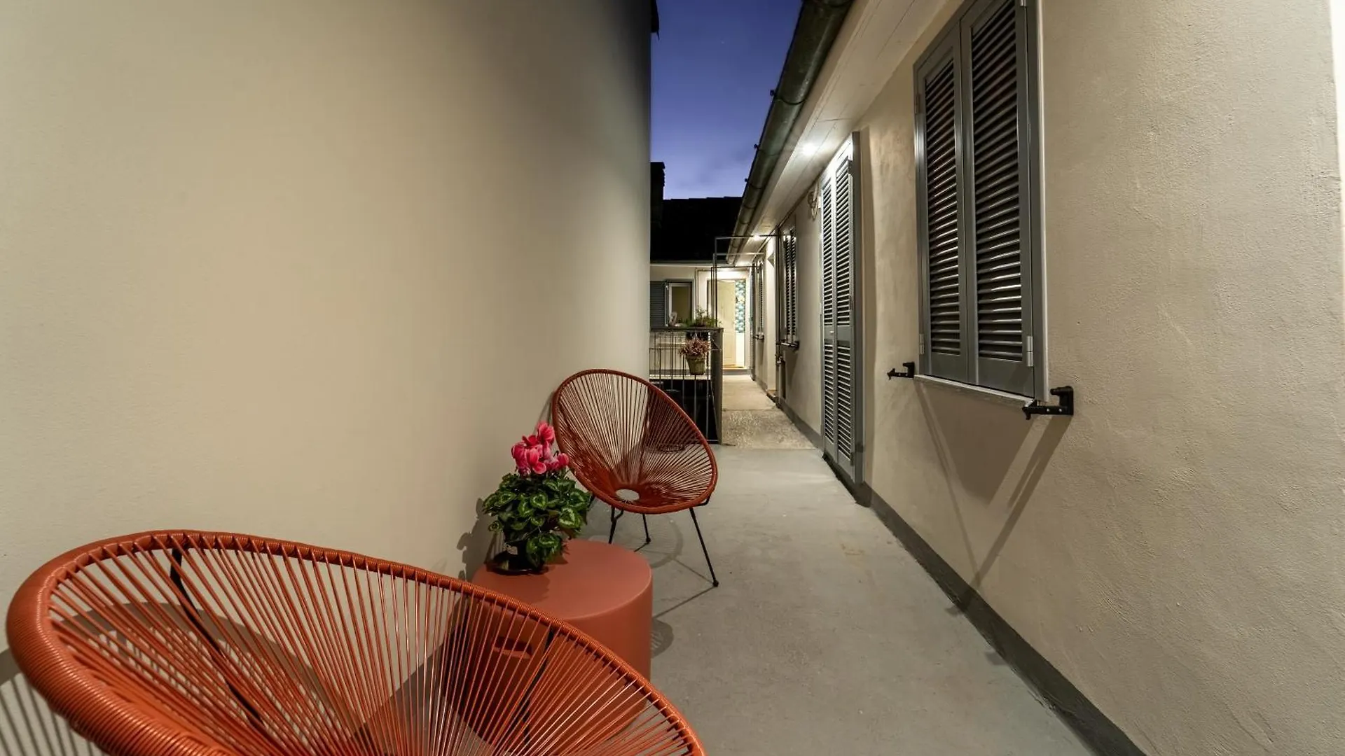 Duomo Guest House Monza 0*,  Italy